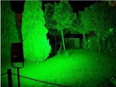 10 Watt Yeşil Led Projektör Bahçe Çim Aydınlatma