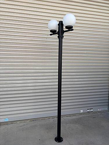 200 cm Çift Kollu Glop Direkli Bahçe Yol Aydınlatma Armatürü  - 6