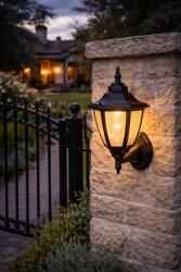 Altıgen Konsollu Fener Bahçe Aydınlatma Armatürü SİYAH - 1