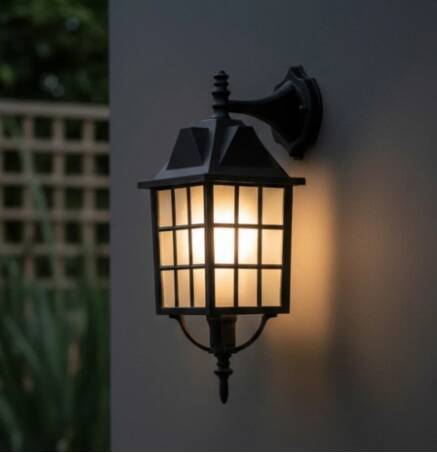 Kafesli Ters Bakan Konsollu Fener Bahçe Aydınlatma Armatürü Siyah - 1