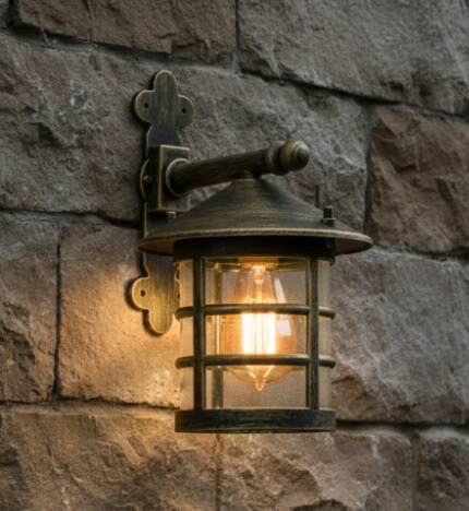 Konsollu Perge Fener Bahçe Aydınlatma Armatürü Sarı Eskitme - 1
